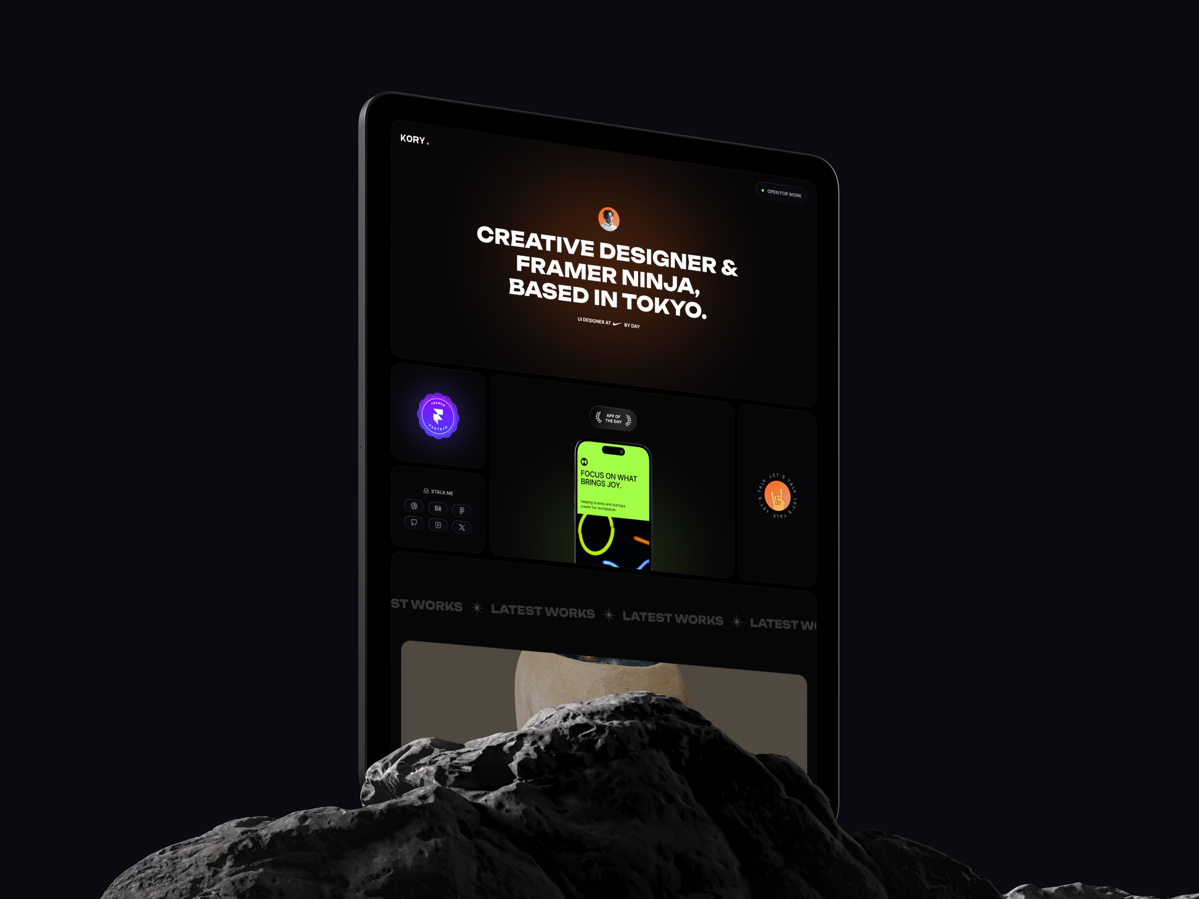 Lunaris: Free Portfolio Website Template by Clonify — Free Portfolio Framer Template preview