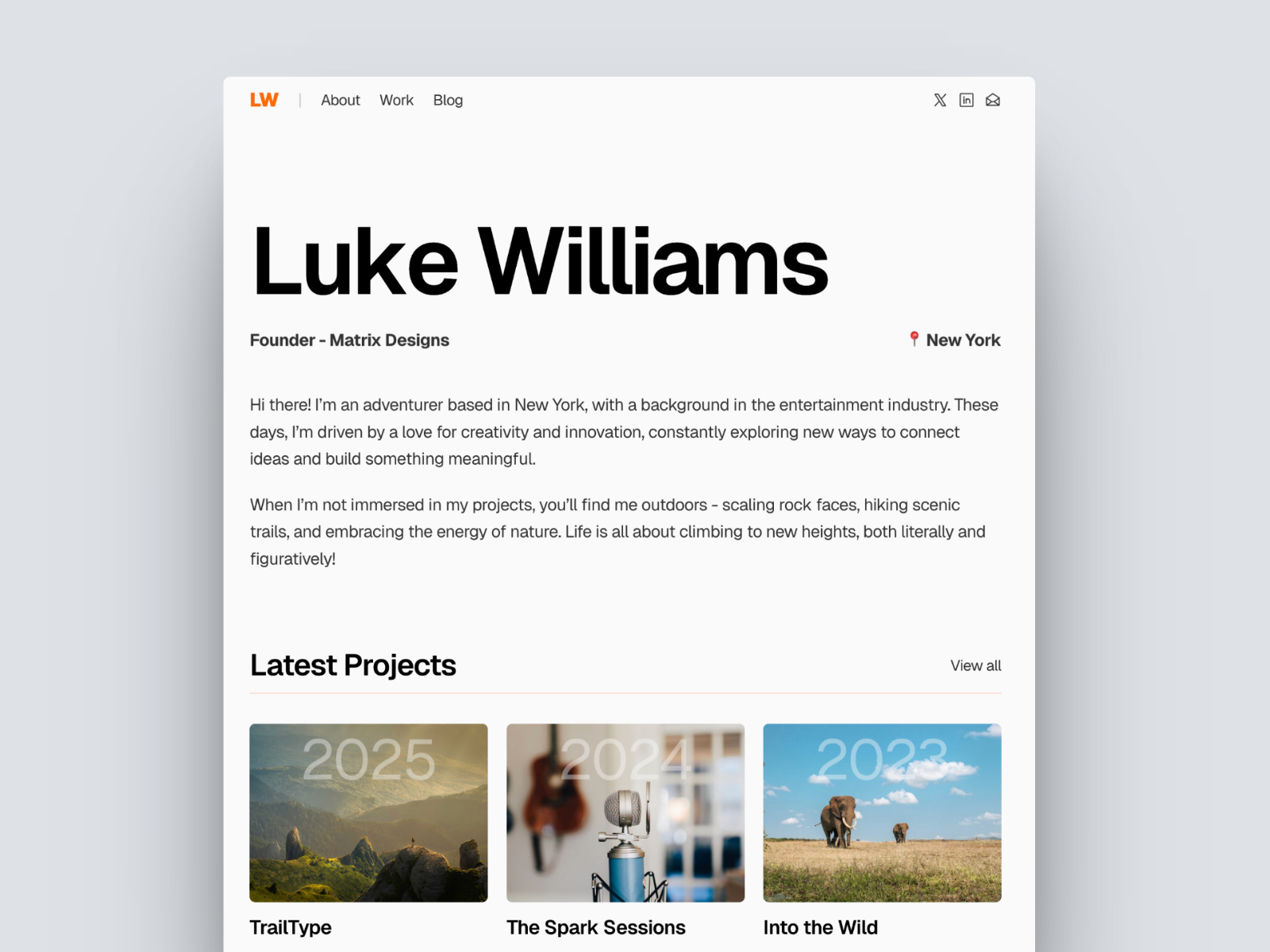 Mark - Writer: Free Portfolio Website Template by Yoab — Free Portfolio Framer Template preview