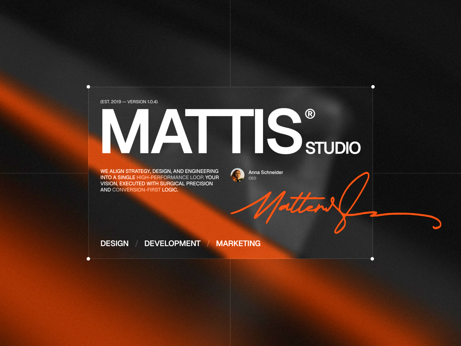 Mattis: Responsive Portfolio Website Template by Anatolii Dmitrienko — Free Portfolio Framer Template preview