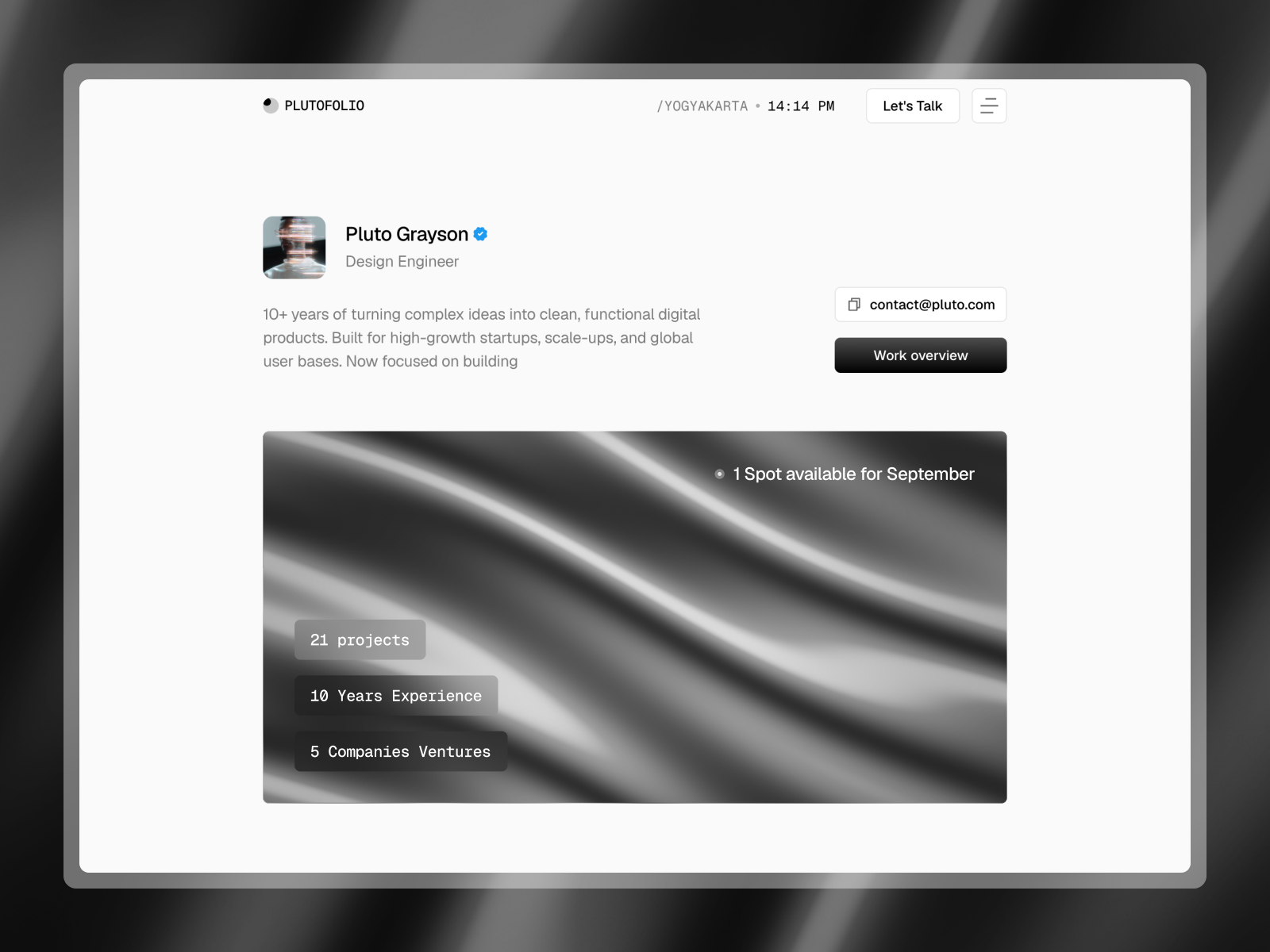Plutofolio — Free Portfolio Framer Template preview