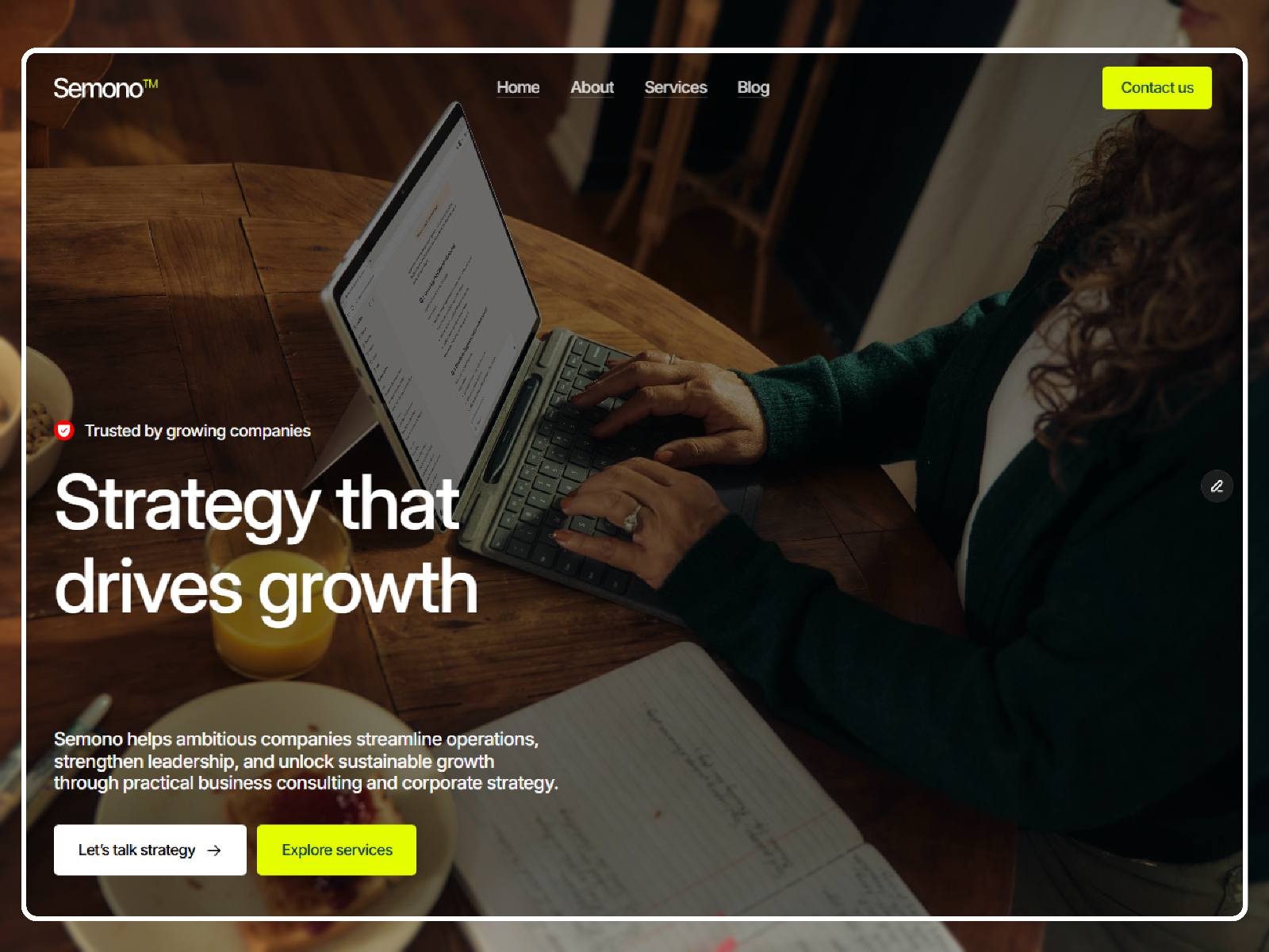 Semono — Free HR Framer Template preview